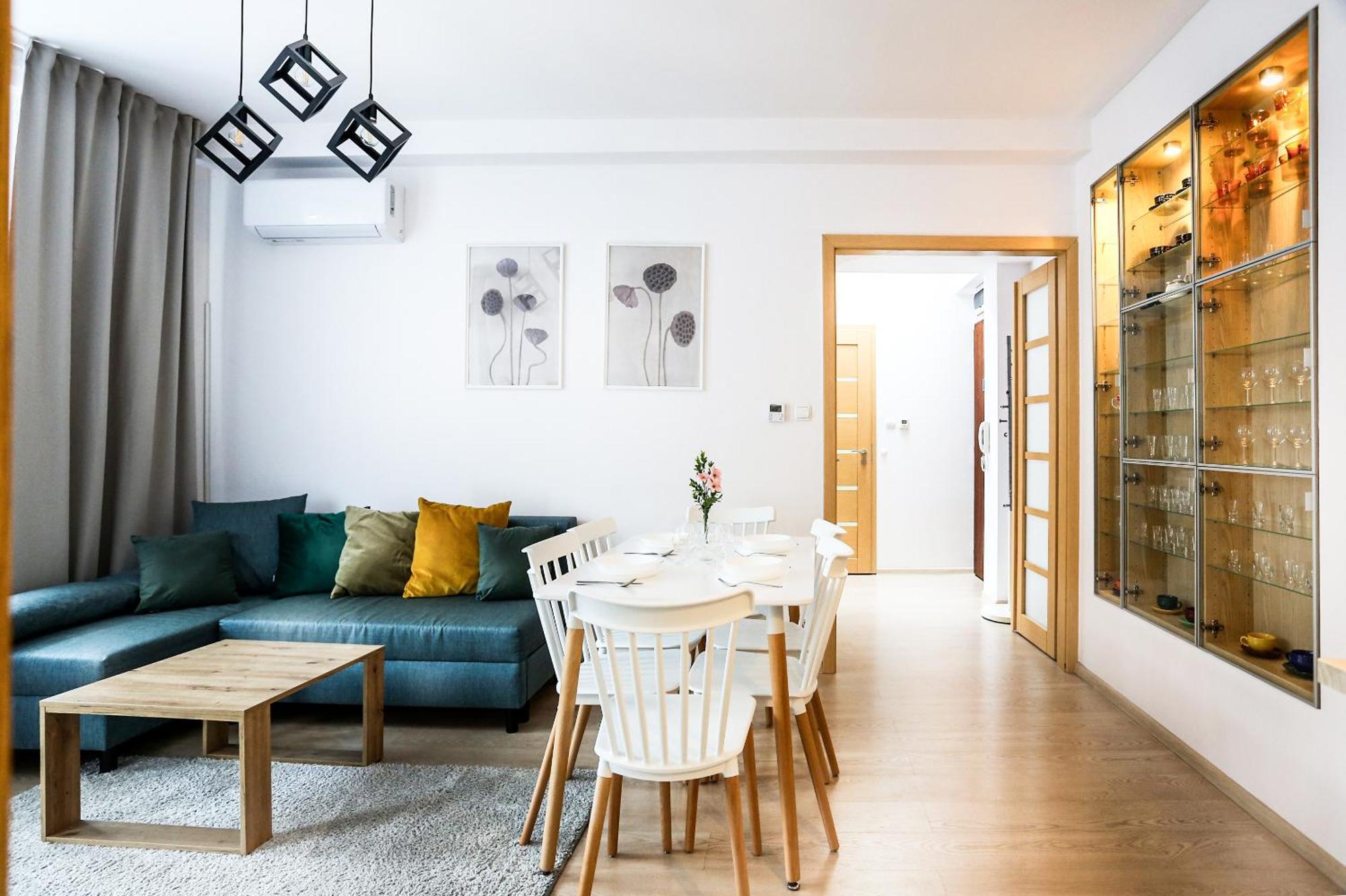 Fully-Furnished Apartment With Air Conditioning For Families, Cracow Old Town Krakow Exterior photo