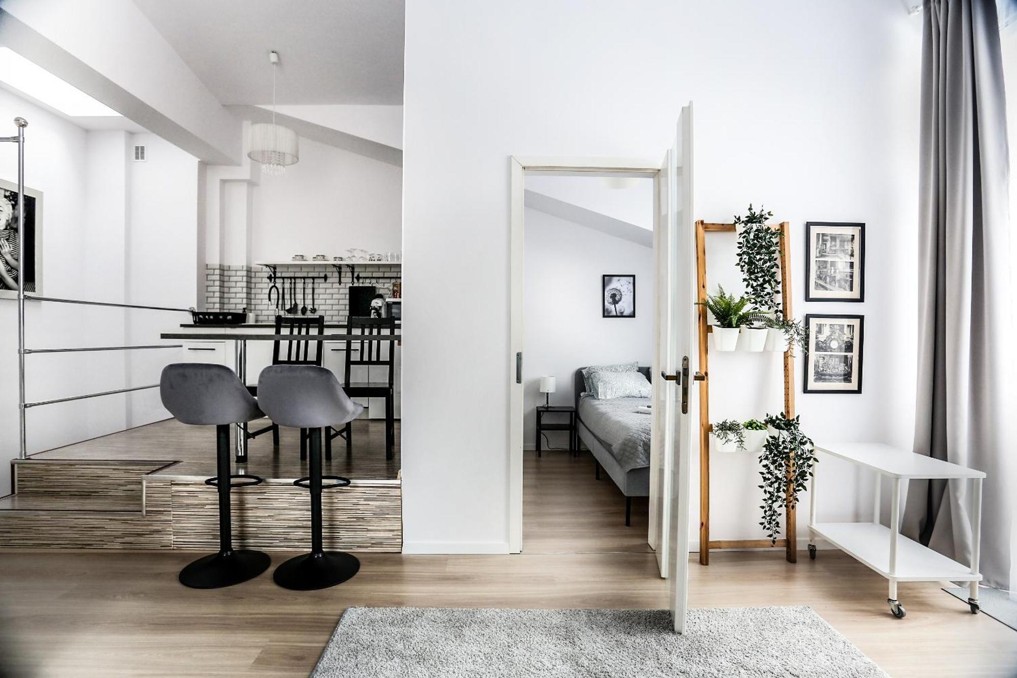 Fully-Furnished Apartment With Air Conditioning For Families, Cracow Old Town Krakow Exterior photo